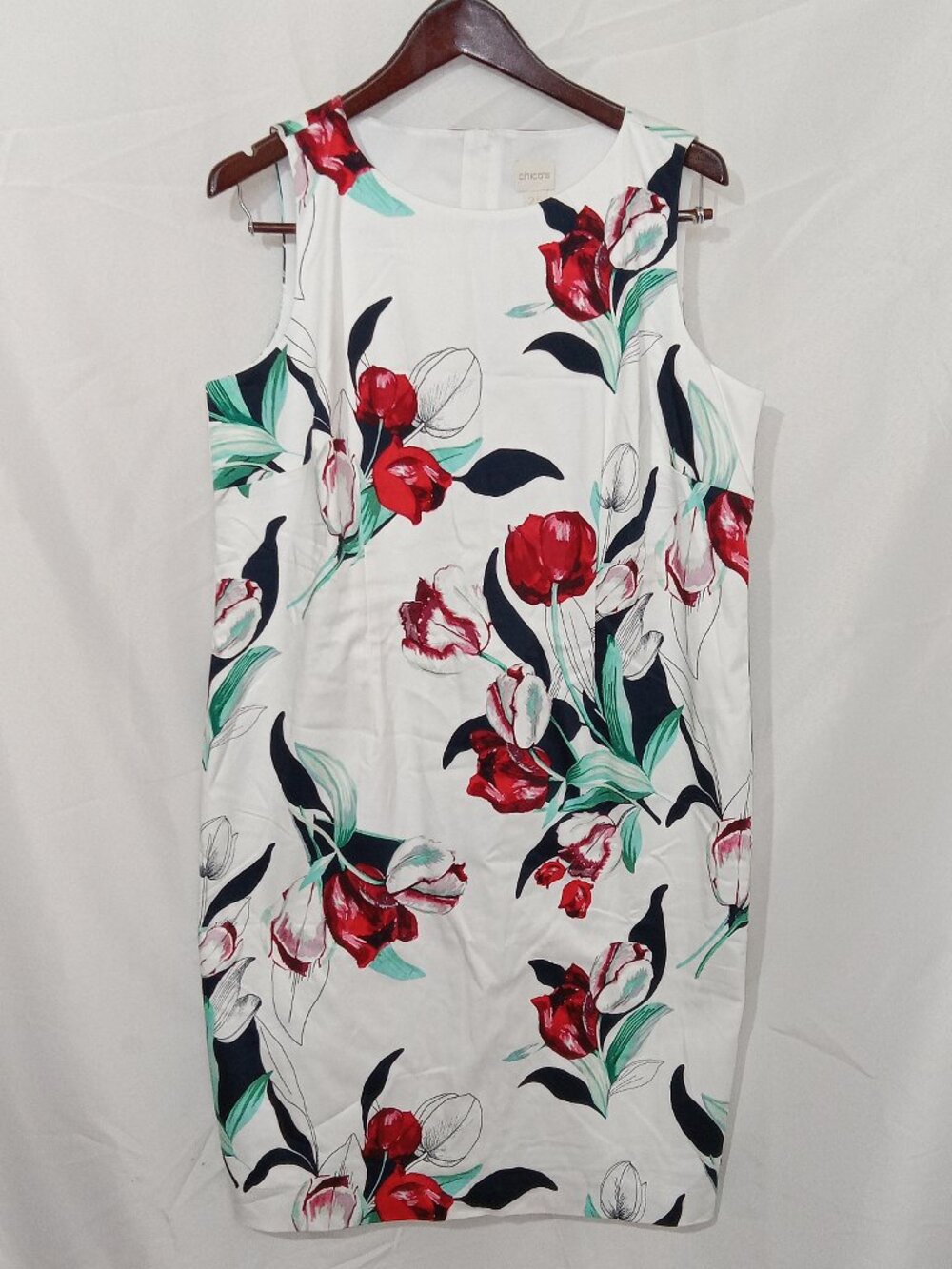 Chico’s Floral Sheath Dress Womens 14 White Red Tulip Sleeveless